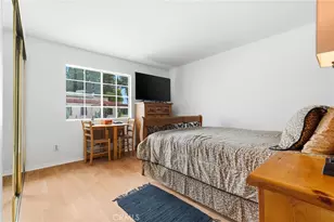 871 S Lucerne, Los Angeles, CA 90005 - Photo 19