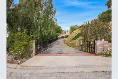 291 Jennifer, Banning, CA 92220 - Photo 37