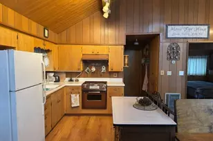 719 Ridge Way, Green Valley Lake, CA 92341 - Photo 5