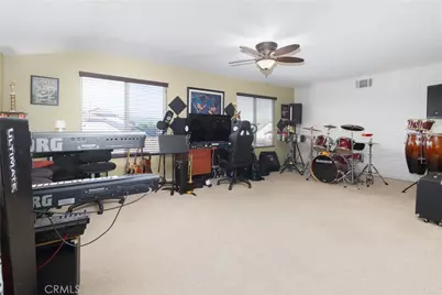 6087 Stampede, Jurupa, CA 92880 - Photo 43