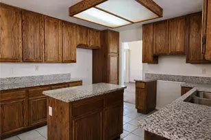 17068 Jurassic, Victorville, CA 92394 - Photo 9