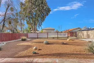 12760 Pinehurst, Victorville, CA 92395 - Photo 33