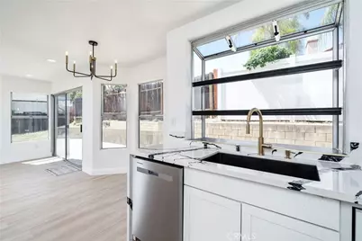 23760 Timber Bluff Court, Moreno Valley, CA 92557 - Photo 11