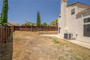 23760 Timber Bluff Ct, Moreno Valley, CA 92557 - Photo 29