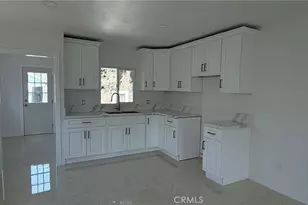 155 E 84th St, Los Angeles, CA 90003 - Photo 21