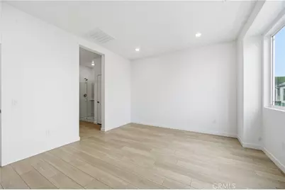 27329 Bear Creek Lane, Valencia, CA 91381 - Photo 15