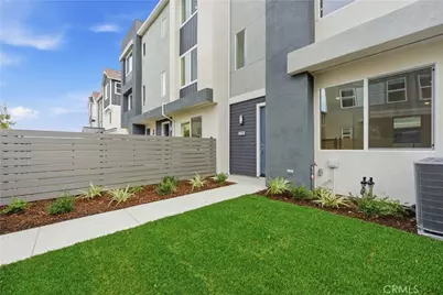 27329 Bear Creek Lane, Valencia, CA 91381 - Photo 23