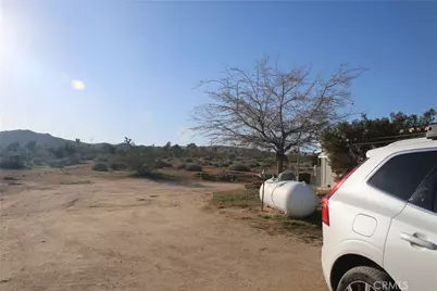 1147 Cherokee, Yucca Valley, CA 92284 - Photo 25