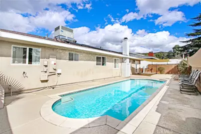 35597 Velardo, Yucaipa, CA 92399 - Photo 25