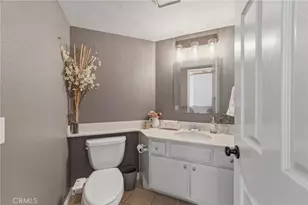 16727 Lake Knoll, Riverside, CA 92503 - Photo 23