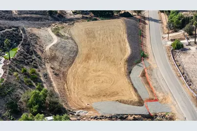 14735 Descanso, Lake Mathews, CA 92570 - Photo 13