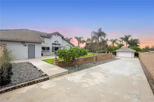 10717 Cleveland, Riverside, CA 92503 - Photo 39