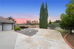 10717 Cleveland, Riverside, CA 92503 - Photo 37