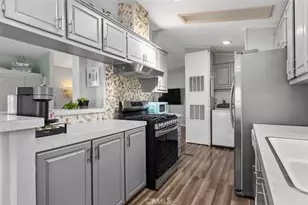 245 W Bobier Dr, Vista, CA 92083 - Photo 9