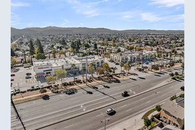 16064 Symphony Lane, Fontana, CA 92336 - Photo 23