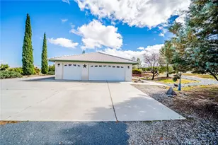 924 Juniper, Pinon Hills, CA 92372 - Photo 5