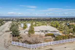 924 Juniper, Pinon Hills, CA 92372 - Photo 35