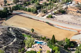 14735 Descanso, Lake Mathews, CA 92570 - Photo 13