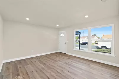 8806 Stamps, Downey, CA 90240 - Photo 3