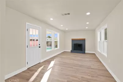 8806 Stamps, Downey, CA 90240 - Photo 7