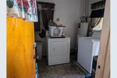 975 E 43rd Street, Los Angeles, CA 90011 - Photo 27