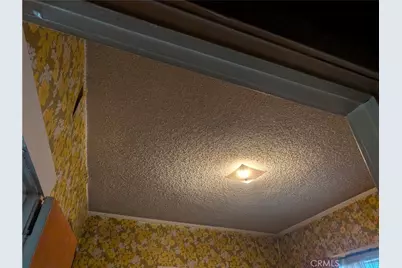 975 E 43rd Street, Los Angeles, CA 90011 - Photo 11