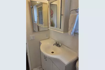 17700 Western Avenue #1, Gardena, CA 90248 - Photo 9