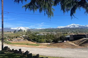 12184 Gladys, Yucaipa, CA 92399 - Photo 11