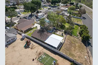 1044 Meadowview Court, Corona, CA 92878 - Photo 57