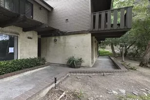 534 S Flower Cir, Orange, CA 92868 - Photo 3