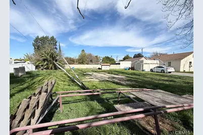 9293 Garfield, Riverside, CA 92503 - Photo 3