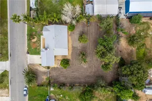 4856 Poinsetta, Jurupa Valley, CA 92509 - Photo 31