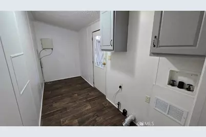 1512 E 5th St Spc 117, Ontario, CA 91764 - Photo 15