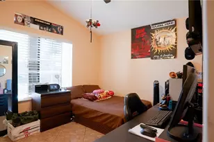 17190 Melon Ave, Fontana, CA 92336 - Photo 25