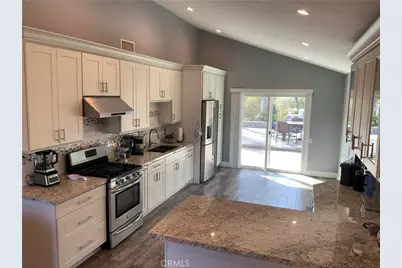 27312 Las Nieves, Mission Viejo, CA 92691 - Photo 5