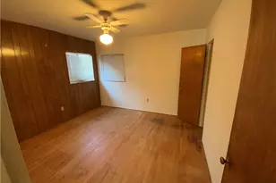 18236 Owen, Fontana, CA 92335 - Photo 9