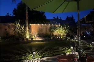 1344 E Parkview Ct, Visalia, CA 93292 - Photo 11