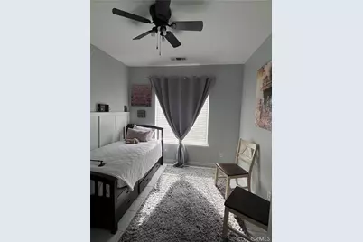 1344 E Parkview Court, Visalia, CA 93292 - Photo 9