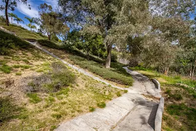 24910 Chicory Court, Stevenson Ranch, CA 91381 - Photo 11