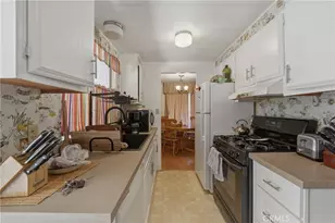 840 E Foothill Blvd, Azusa, CA 91702 - Photo 13