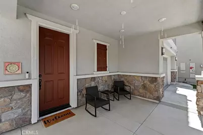 20911 Jennings Way, Newhall, CA 91321 - Photo 5