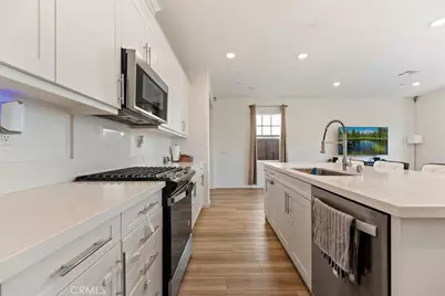 20911 Jennings Way, Newhall, CA 91321 - Photo 15