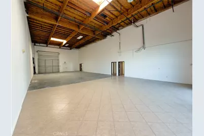 10557 Juniper #D, Fontana, CA 92337 - Photo 3