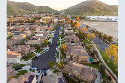 10972 White Oak Lane, Fontana, CA 92337 - Photo 47