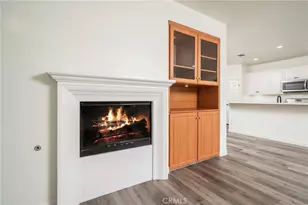 10972 White Oak Ln, Fontana, CA 92337 - Photo 17