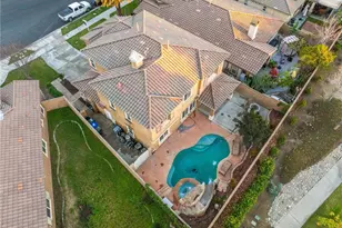 10972 White Oak Ln, Fontana, CA 92337 - Photo 45