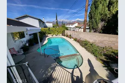1370 Edgefield, Upland, CA 91786 - Photo 3