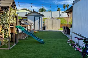 22730 Mirileste, Nuevo, CA 92567 - Photo 13