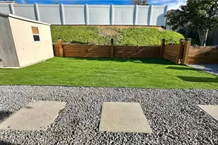 22730 Mirileste, Nuevo, CA 92567 - Photo 11