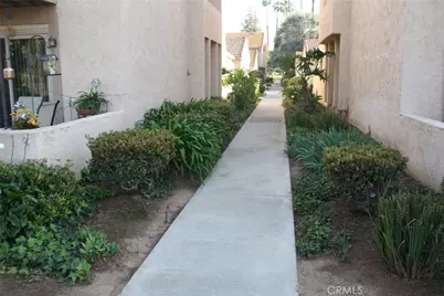 7061 Seville, Riverside, CA 92504 - Photo 23